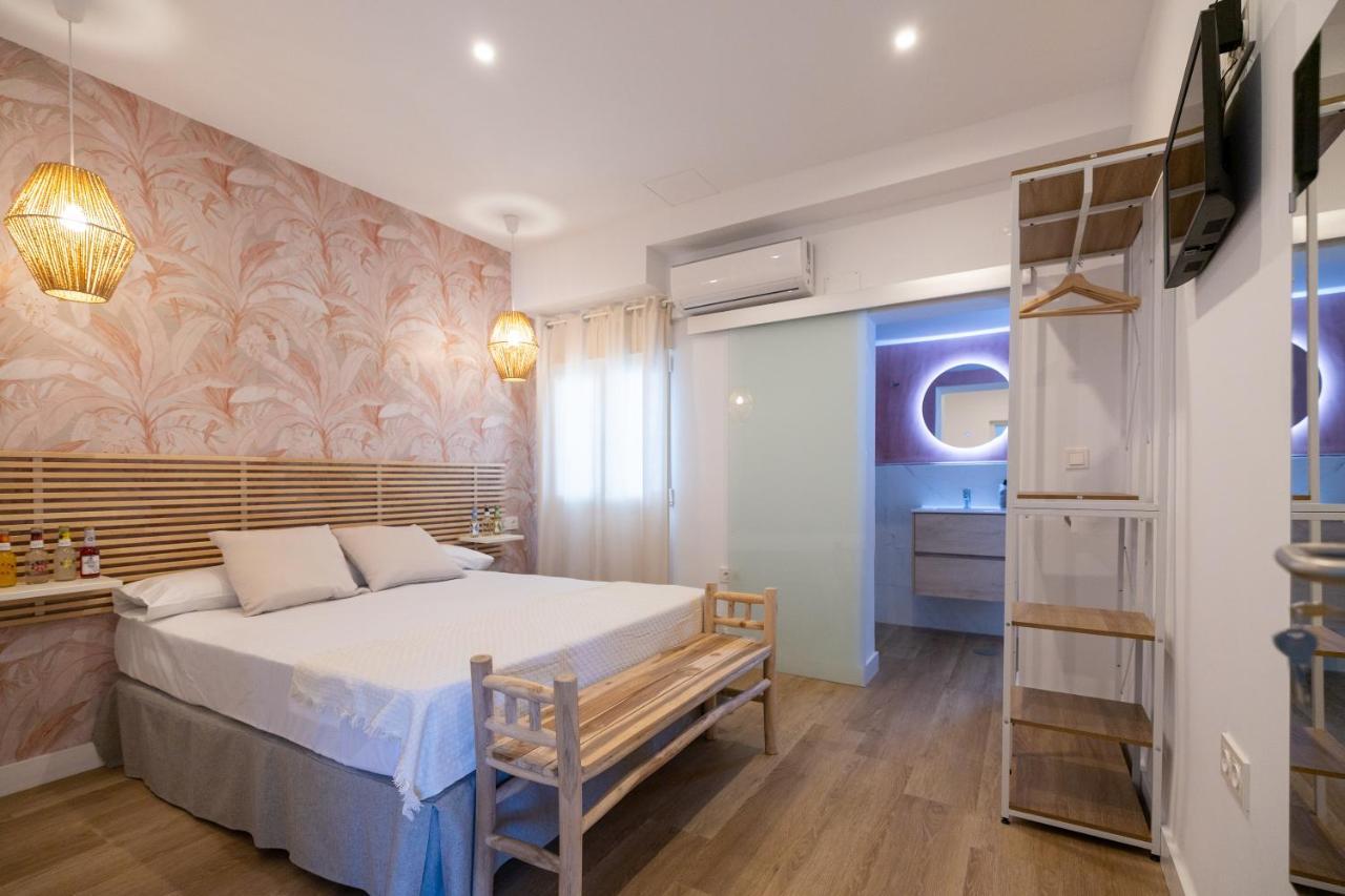 Hostal Royal Bliss Punta Umbria Exterior photo